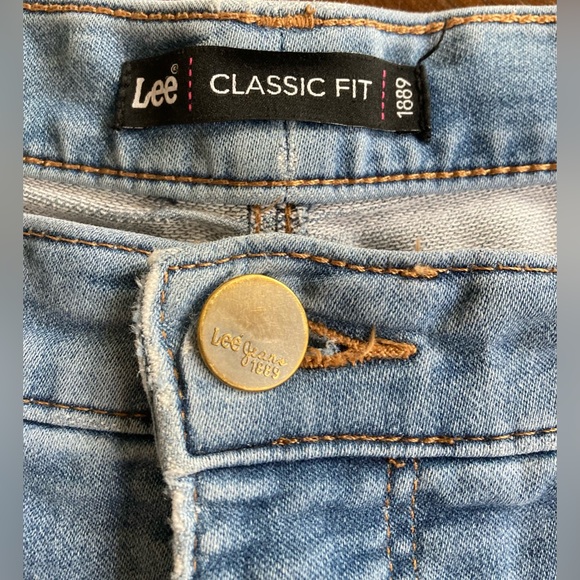 Ladies Size 12 Lee Classic Fit Jeans - Picture 5 of 16